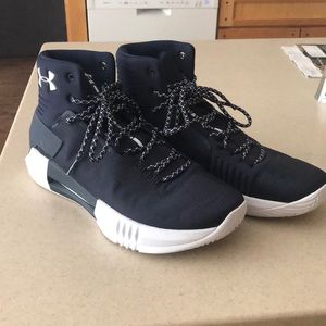 Under Armour Drive 4 Basketball Shoes